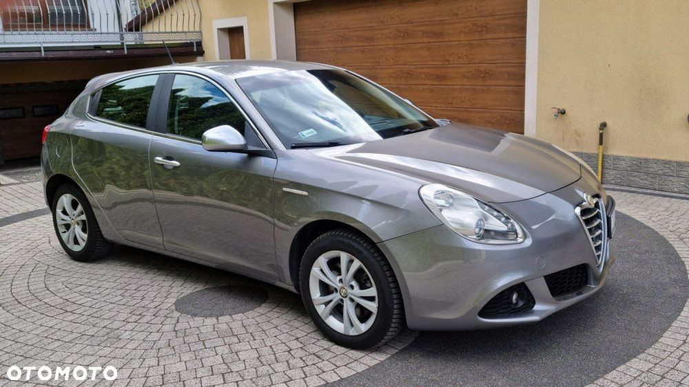 Alfa Romeo Giulietta - 7