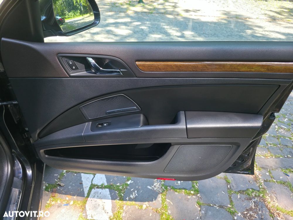 Skoda Superb 2.0 TDI 4X4 Laurin&Klement - 7