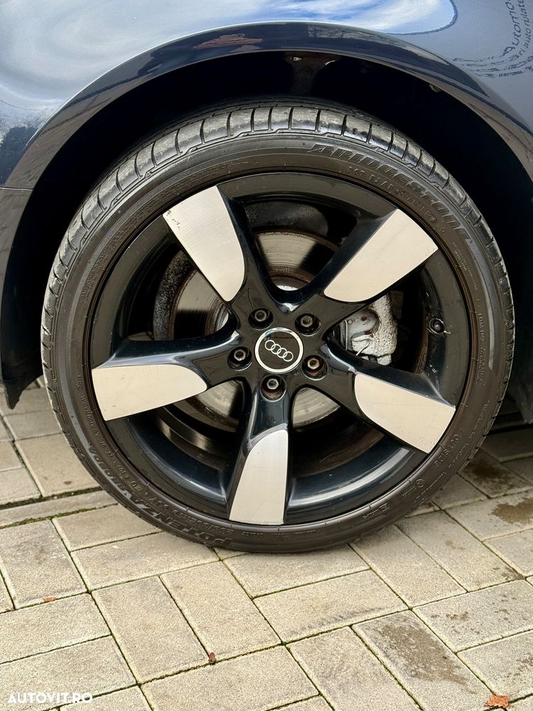 Audi A4 Avant 2.0 TDI DPF multitronic S line Sportpaket - 15