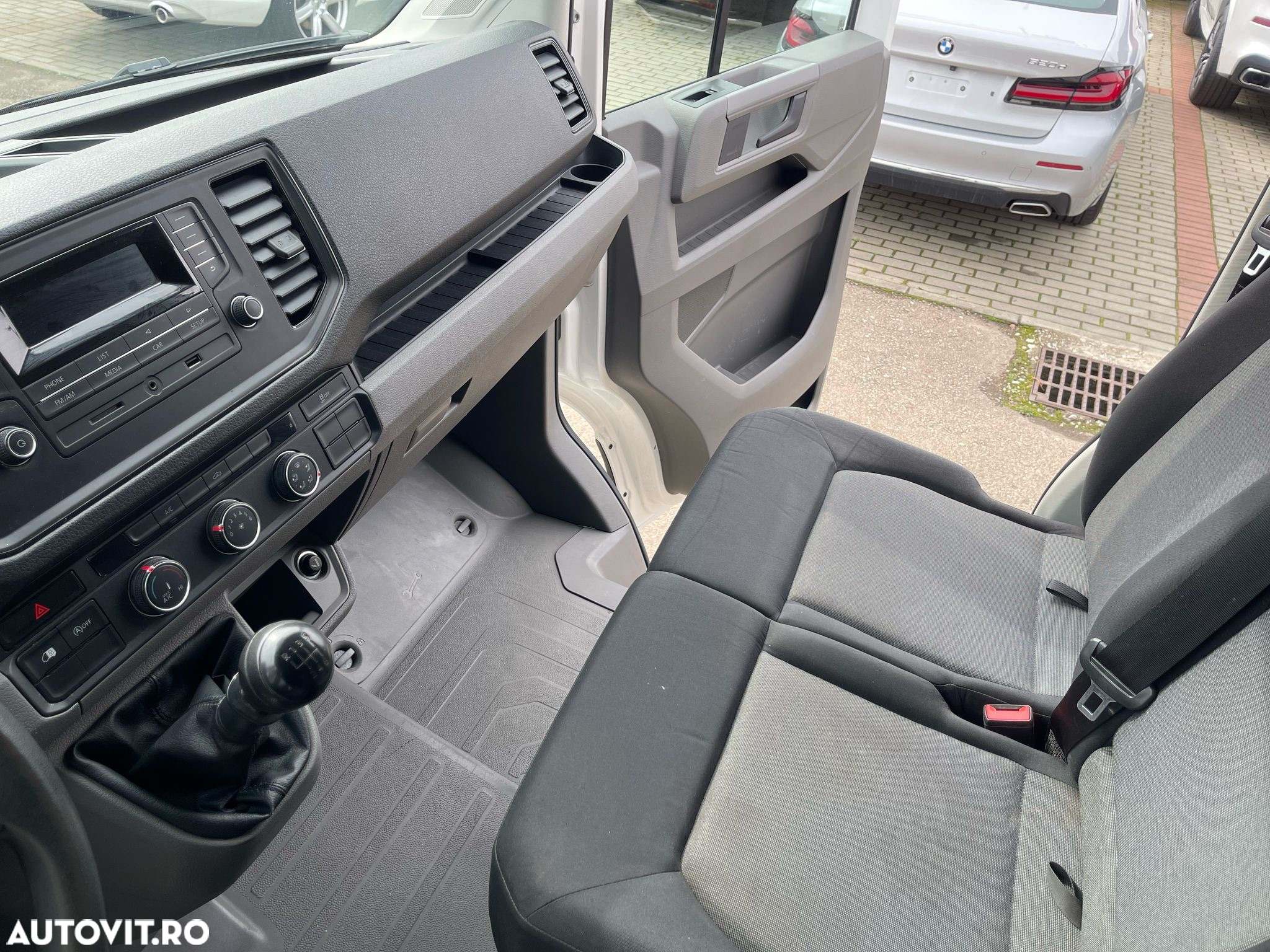 Volkswagen Crafter - 10