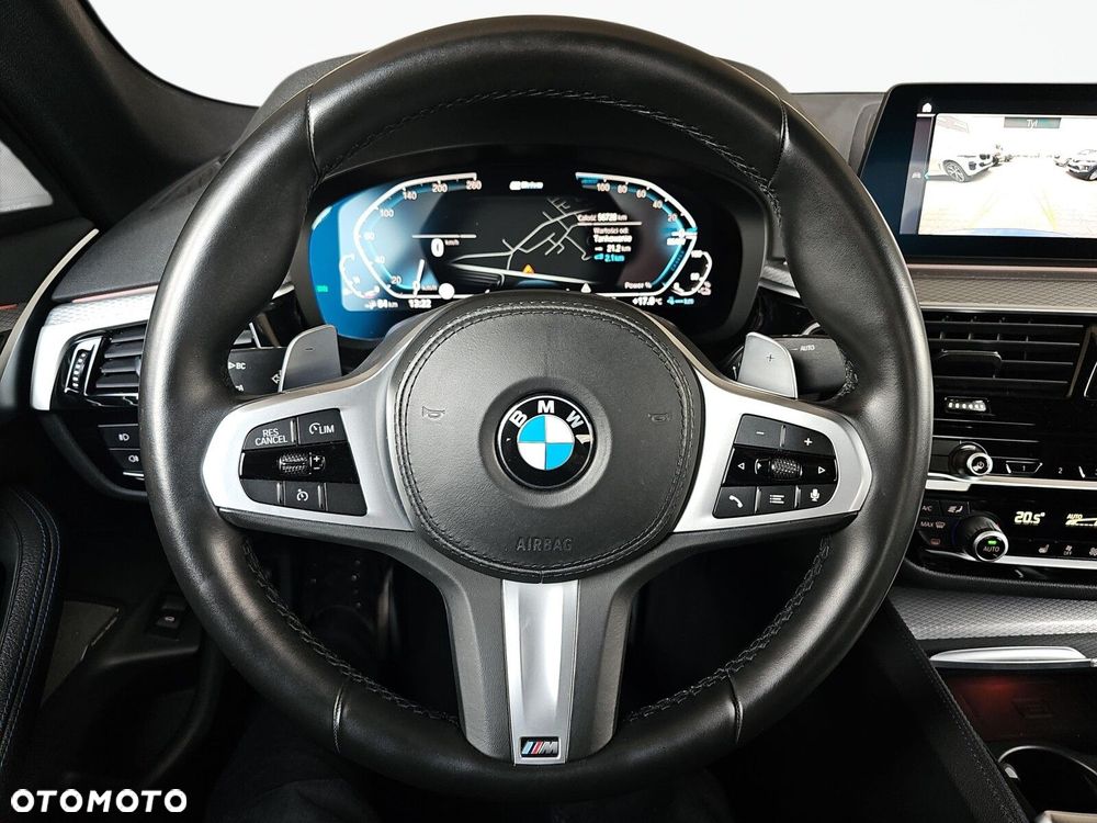 BMW Seria 5 - 17