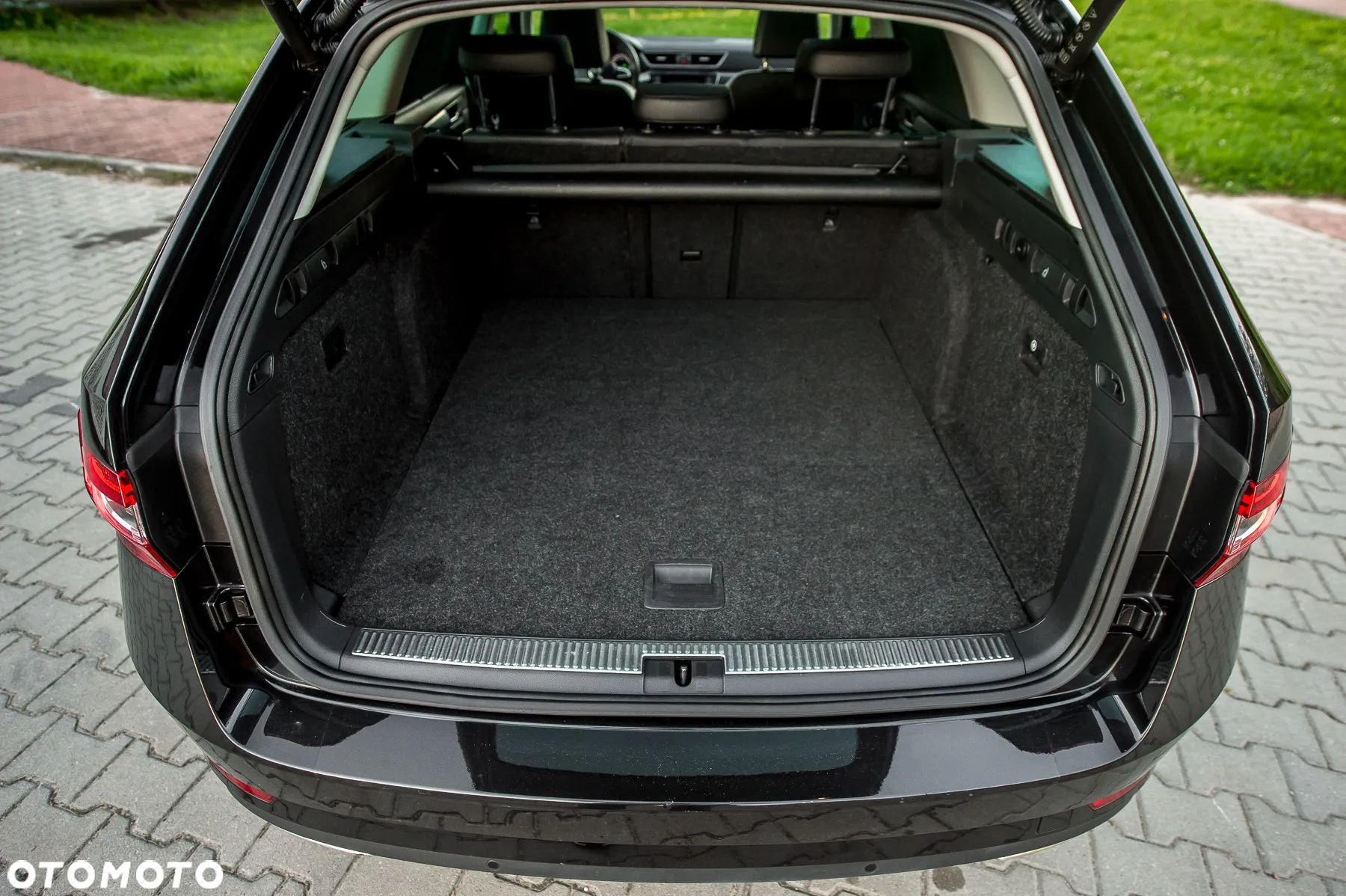 Skoda Superb Combi 2.0 TSI 4x4 DSG Ambition - 34
