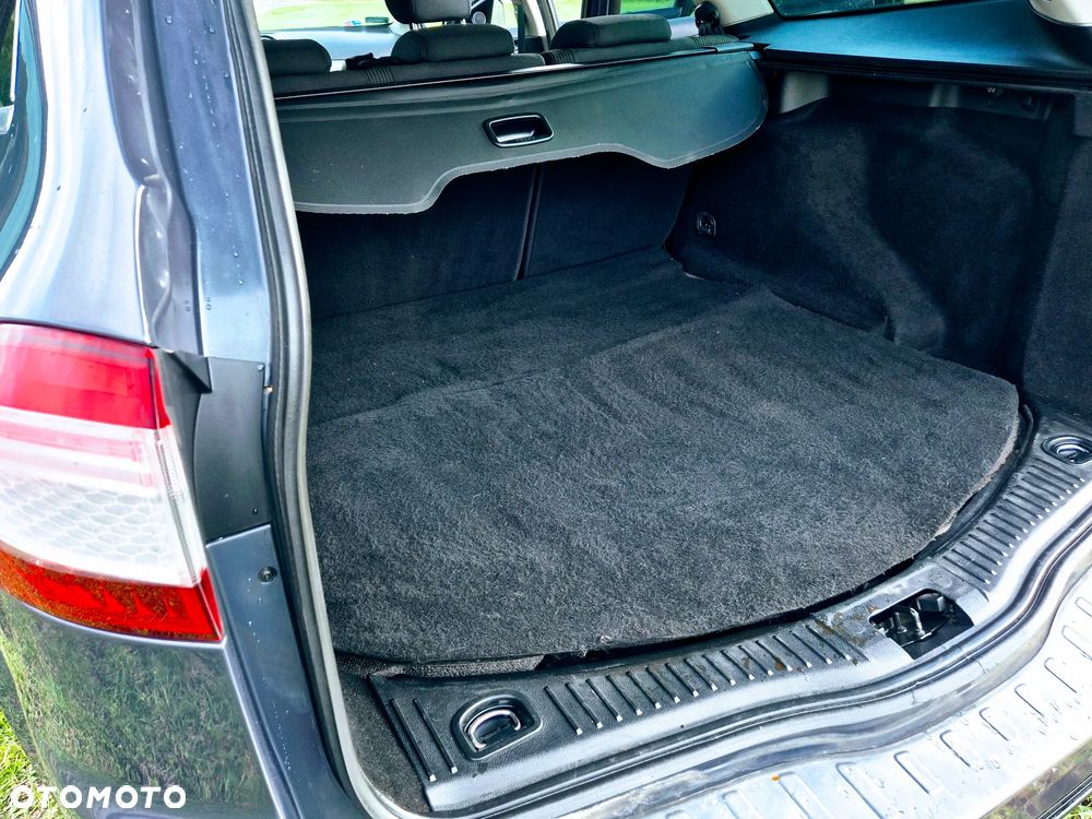 Ford Mondeo 2.0 TDCi Platinium X Plus (Titanium) - 8