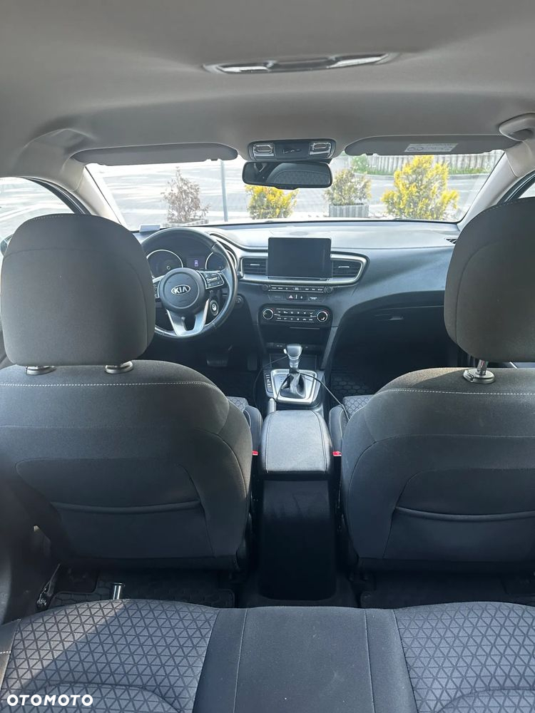 Kia Ceed - 6