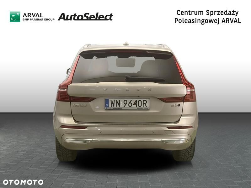 Volvo XC 60 B5 D AWD Ultimate Bright - 5