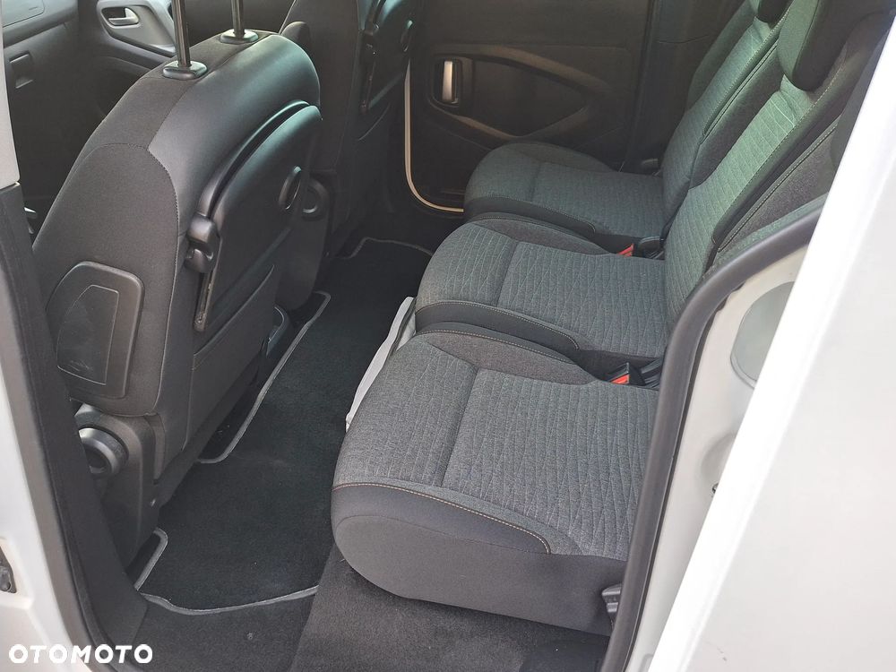 Citroën Berlingo Multispace BlueHDi 120 S&S SHINE - 25