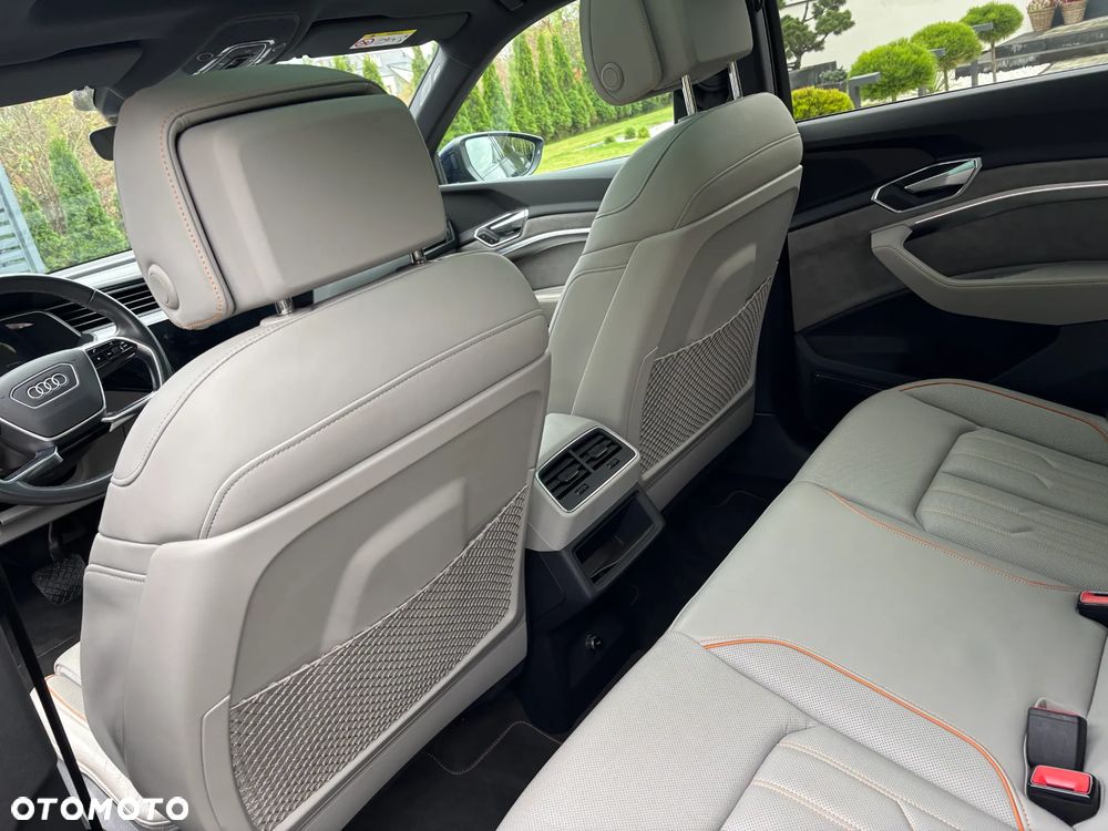 Audi e-tron 55 Quattro S line - 7