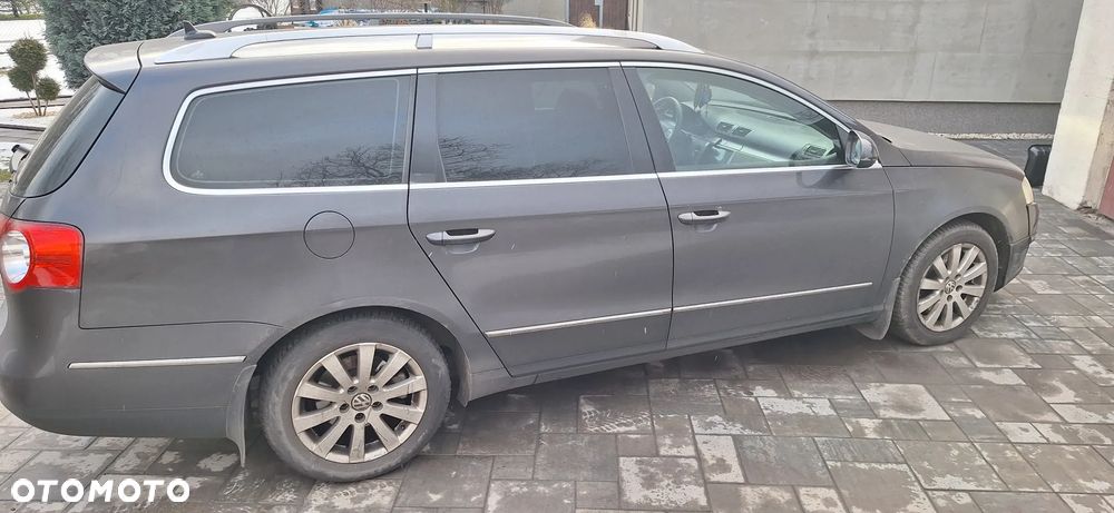 Volkswagen Passat - 9