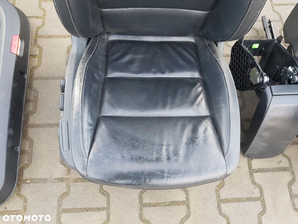 SKODA SUPERB 2 II 08r- KOMBI FOTELE SKÓRZANE KANAPA - 7