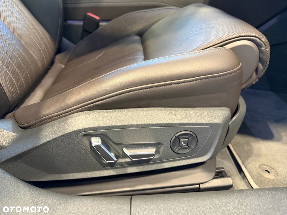 Audi A6 Limousine 50 TDI quattro tiptronic design - 30