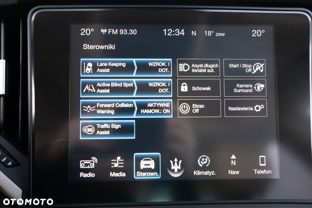 Maserati Ghibli S - 22