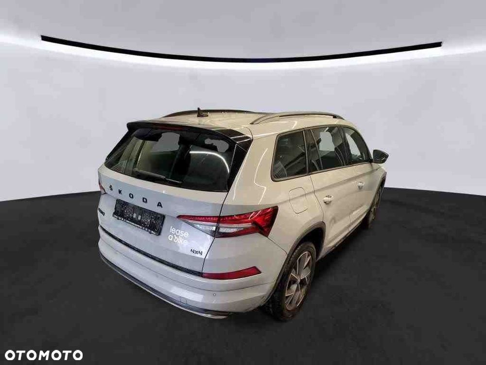 Skoda Kodiaq 2.0 TDI 4x4 Sportline DSG 7os - 3