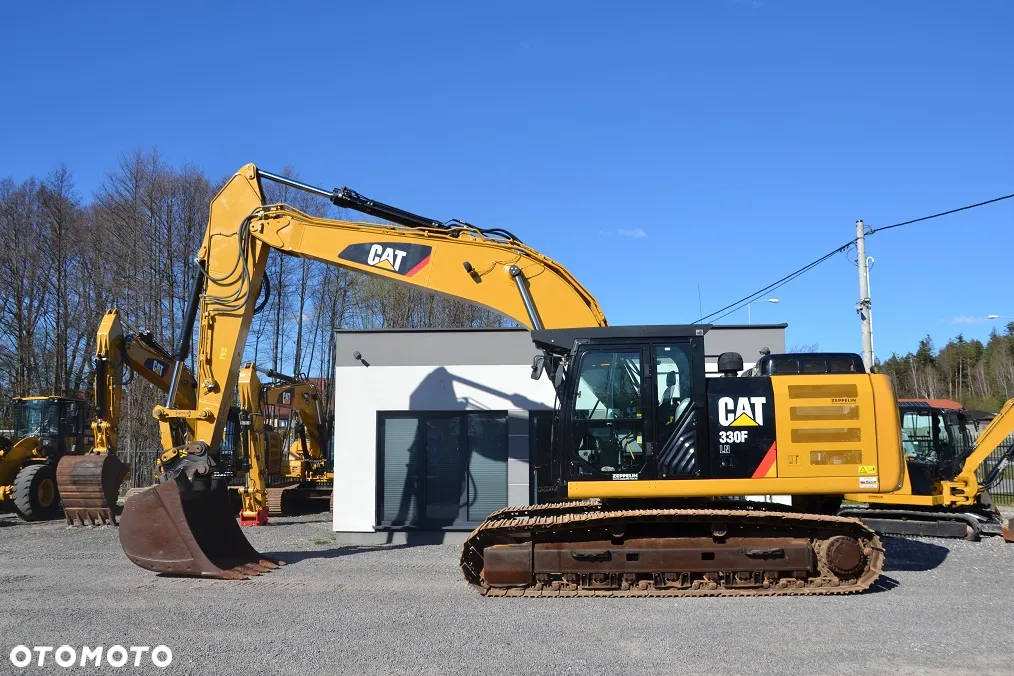 Caterpillar CAT 330 F - 4