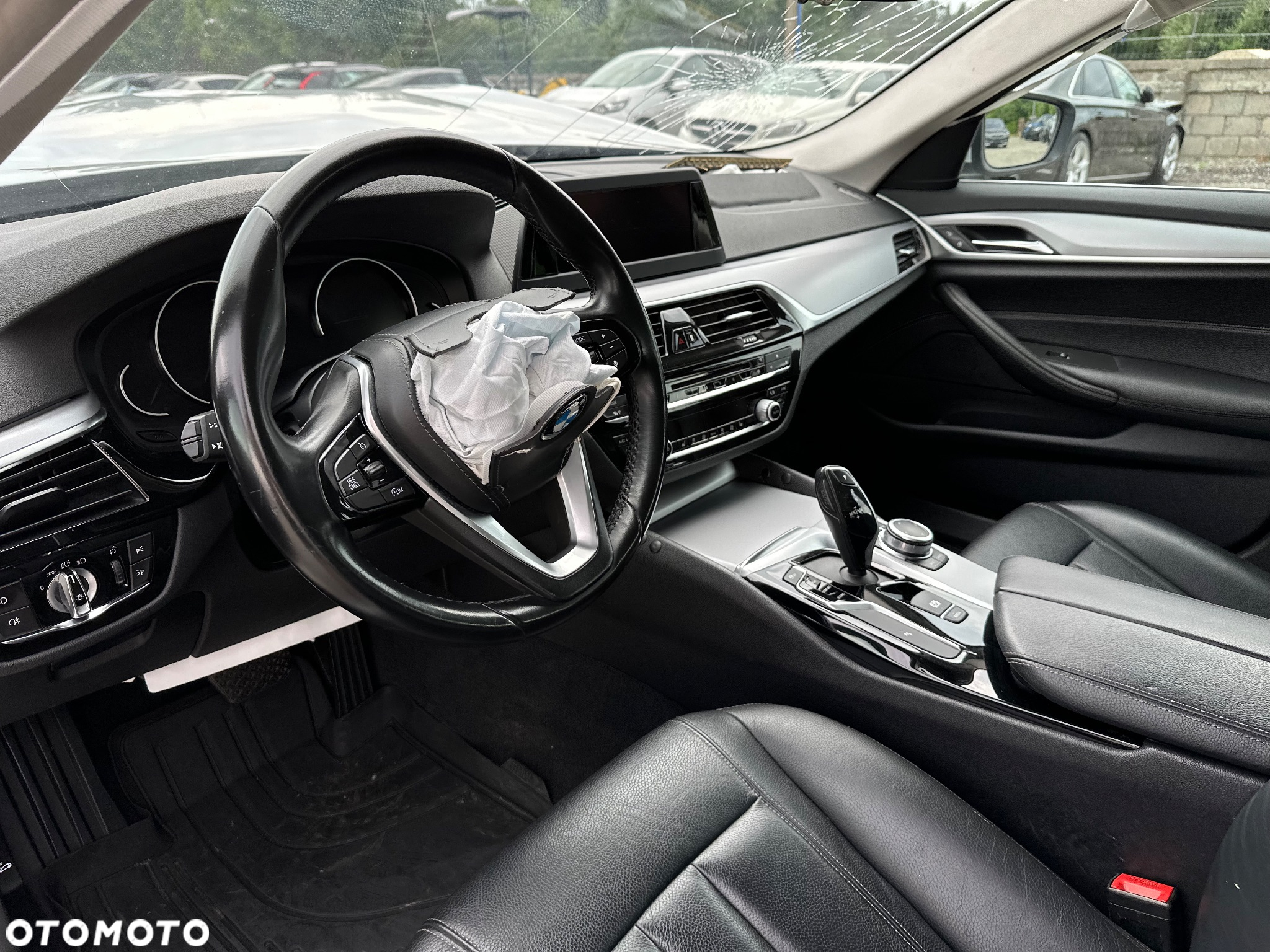 BMW Seria 5 530d xDrive Touring Luxury Line - 10