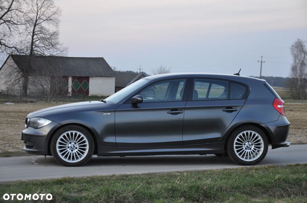 BMW Seria 1 118d - 12