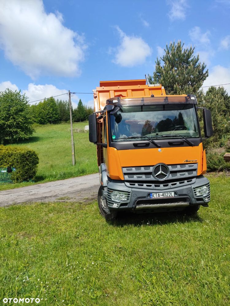 Mercedes-Benz Arocs - 4