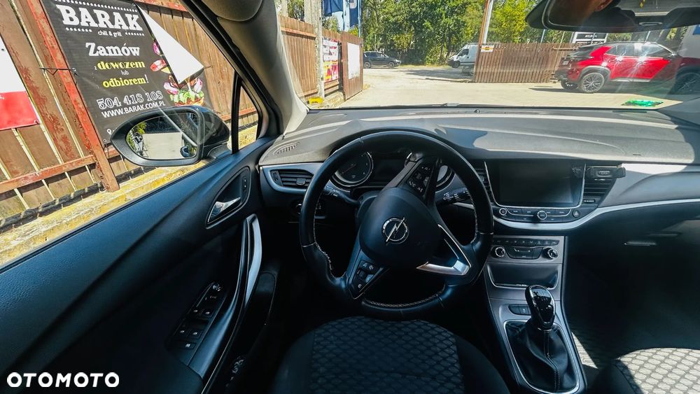 Opel Astra - 16