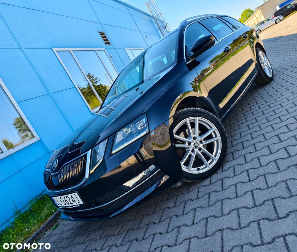 Skoda Octavia 2.0 TDI DSG Style - 1