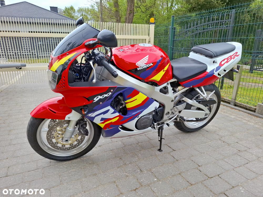 Honda CBR - 24