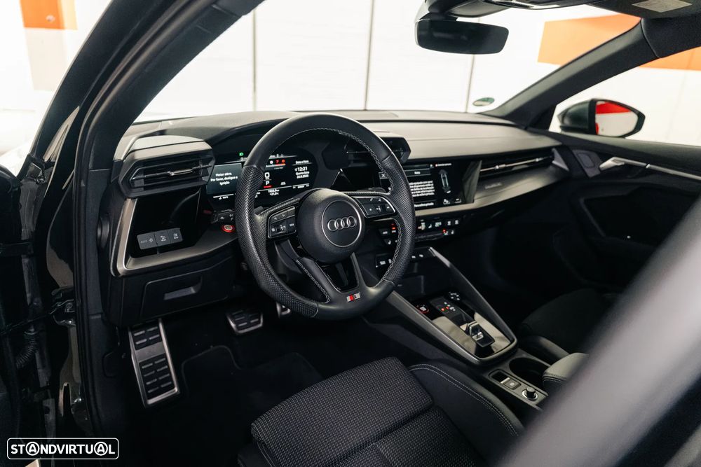 Audi S3 TFSI quattro S tronic - 23