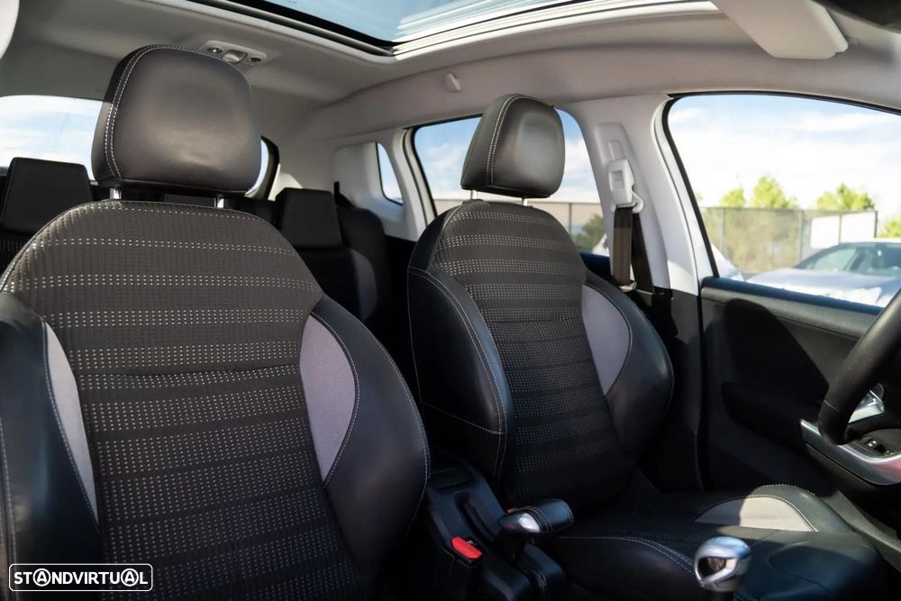 Peugeot 2008 1.6 BlueHDi Allure - 28