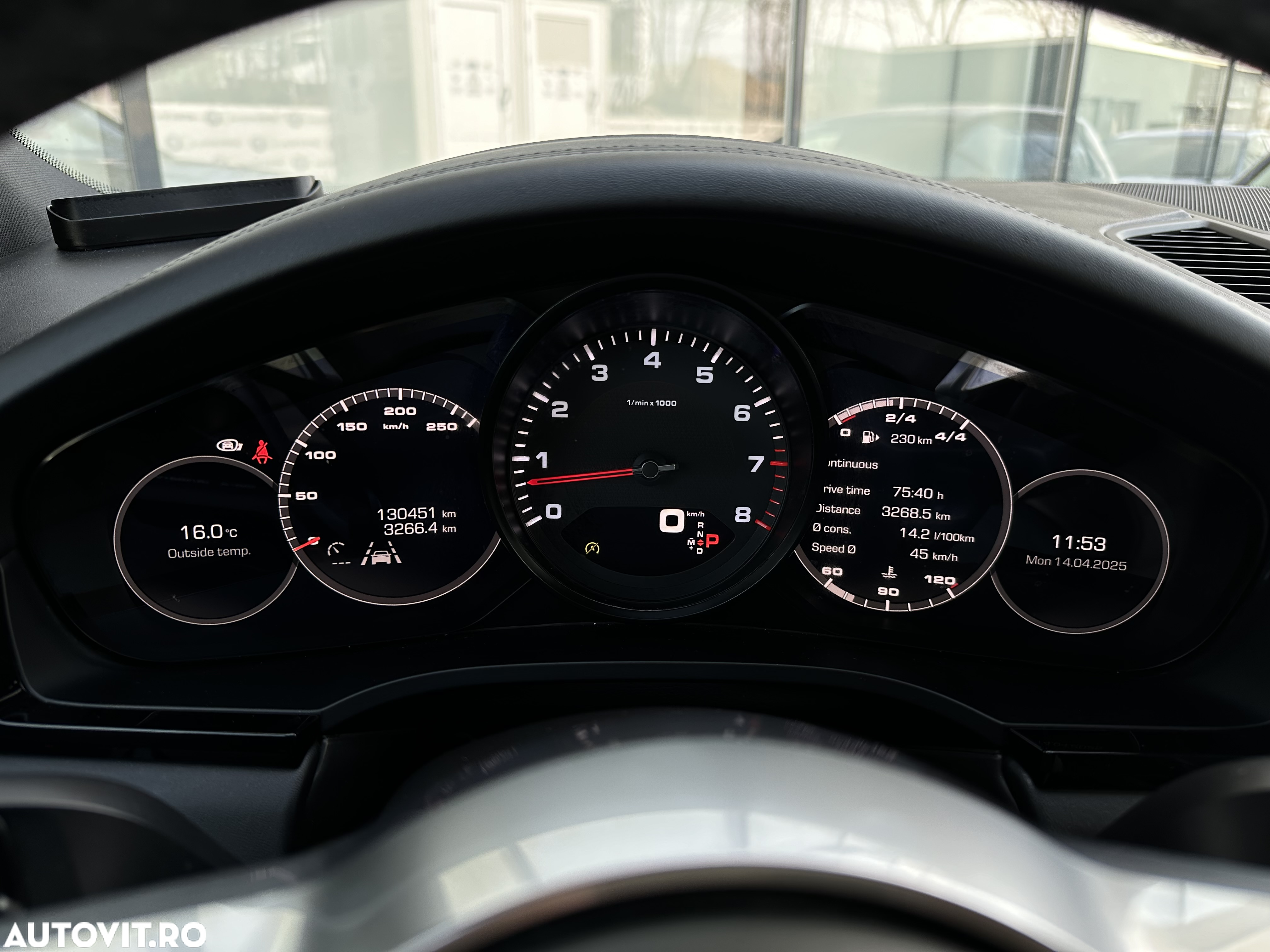 Porsche Cayenne Standard - 15