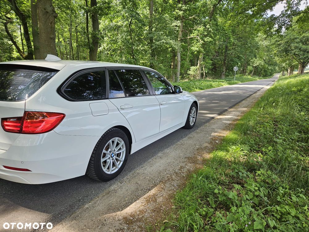 BMW Seria 3 - 13