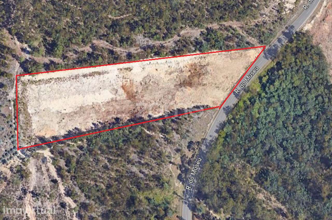 Terreno Urbanizável | 2250 m2 | junto ao Hospital doa Covões - Grande imagem: 4/4