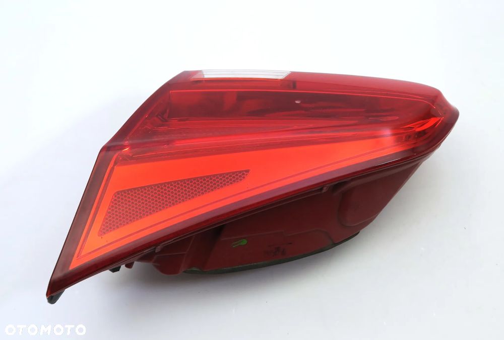 KIA CEED 2 II JD HB 2012 - 2018 lampa z LED klapa tył R ORYGINAŁ OE - 4