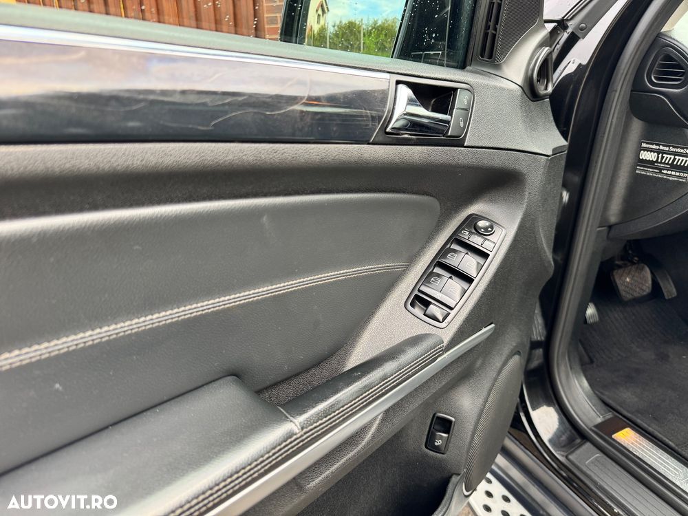 Mercedes-Benz GL 350 BlueTEC 4Matic 7G-TRONIC - 17