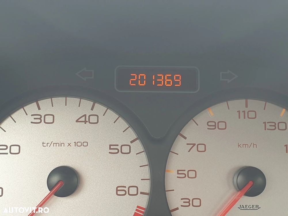 Peugeot 206 - 2