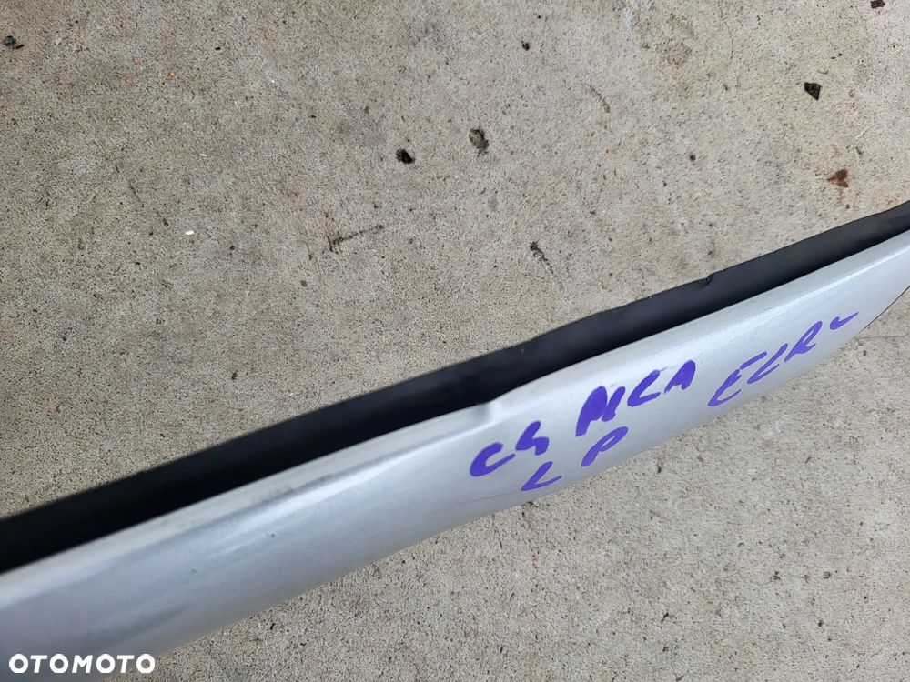 Listwa szyby czołowej lewa Citroen C4 Picasso II - 4