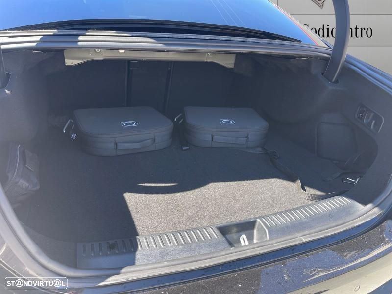 Mercedes-Benz E 300 Standard - 21