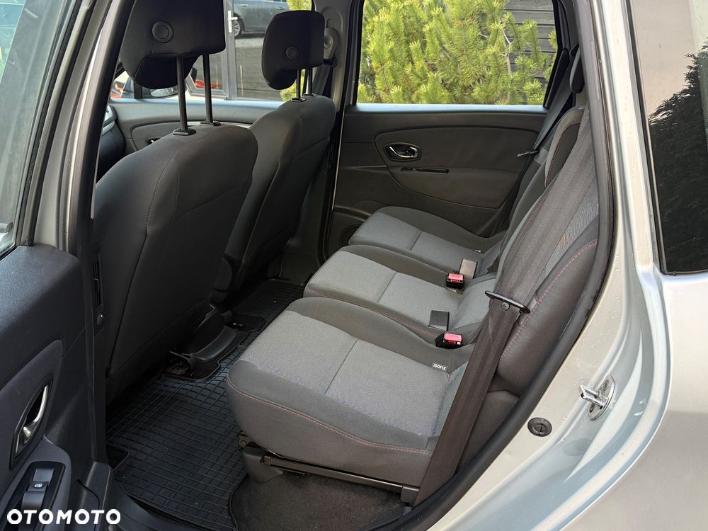 Renault Scenic - 12
