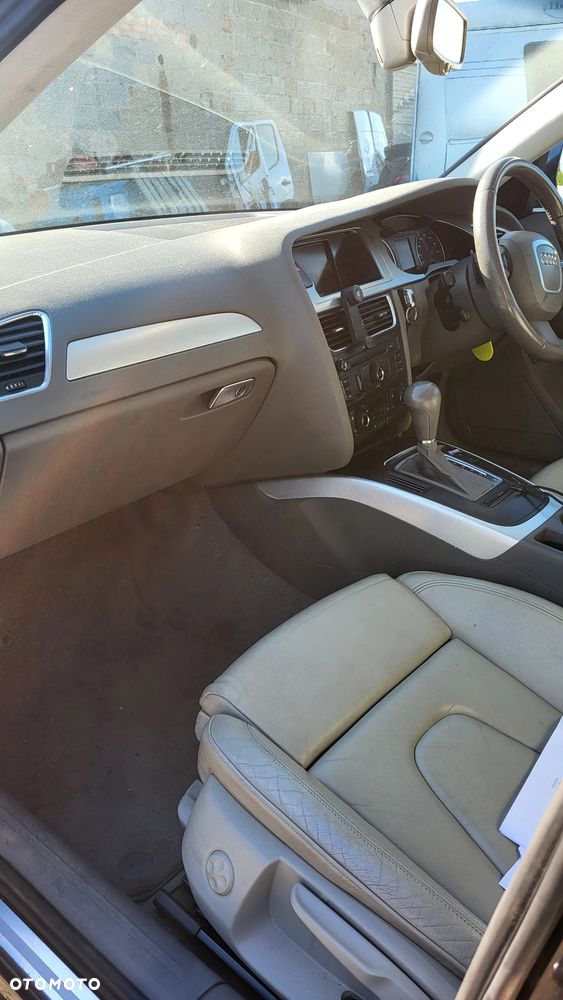 Audi A4 Limousine - 9
