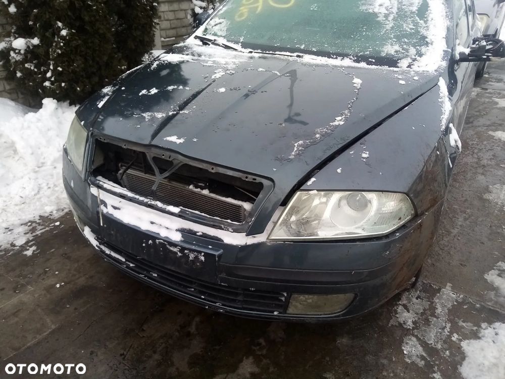 SKODA OCTAVIA II  04-08 1.9 TDI   ZDERZAK PRZÓD PRZEDNI  9901 - 1