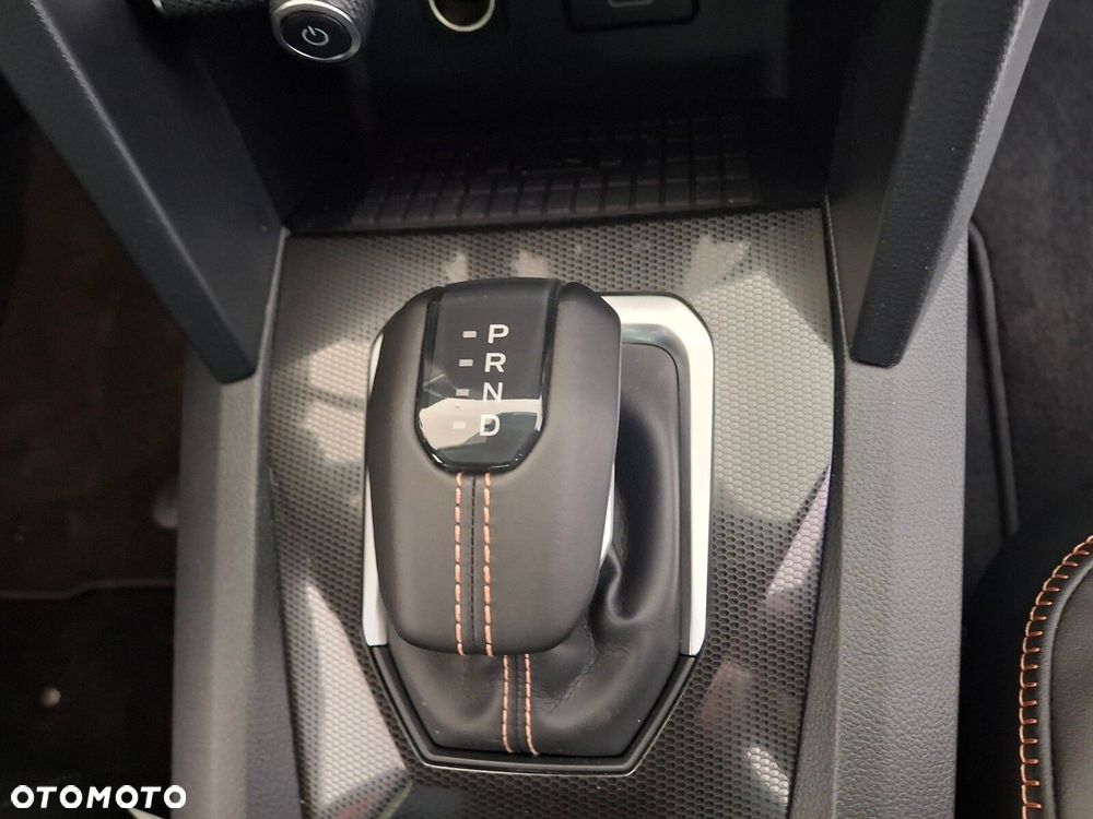 Volkswagen Amarok - 17