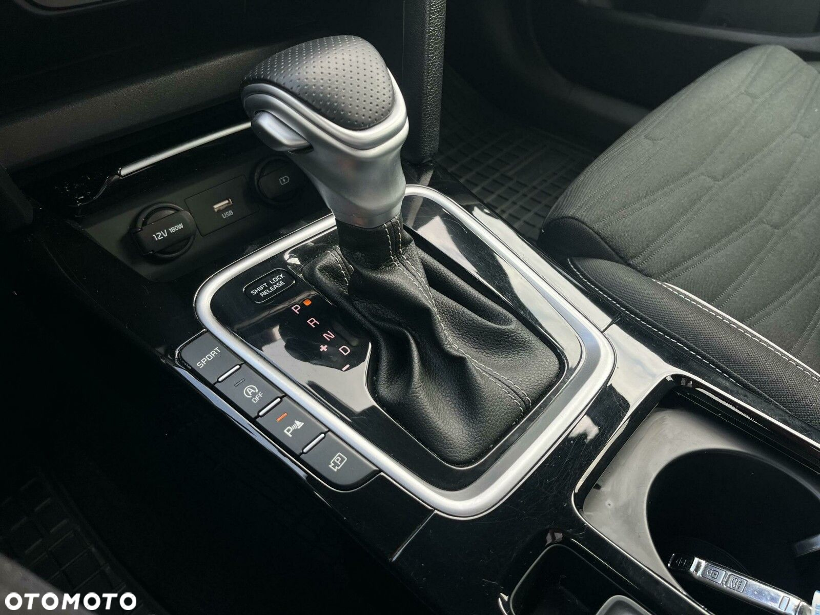 Kia ProCeed - 28