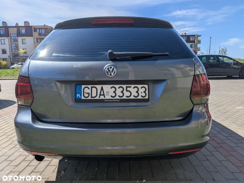 Volkswagen Golf 1.6 TDI DPF Comfortline - 3