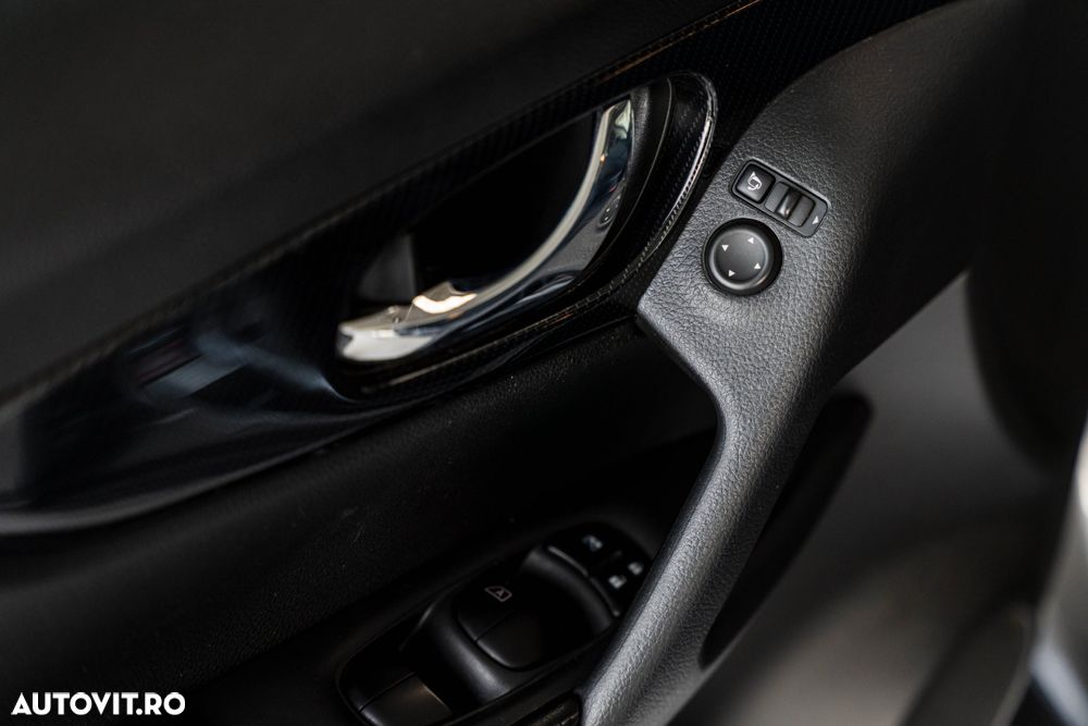 Nissan X-Trail 1.6 dCi N-Connecta - 40