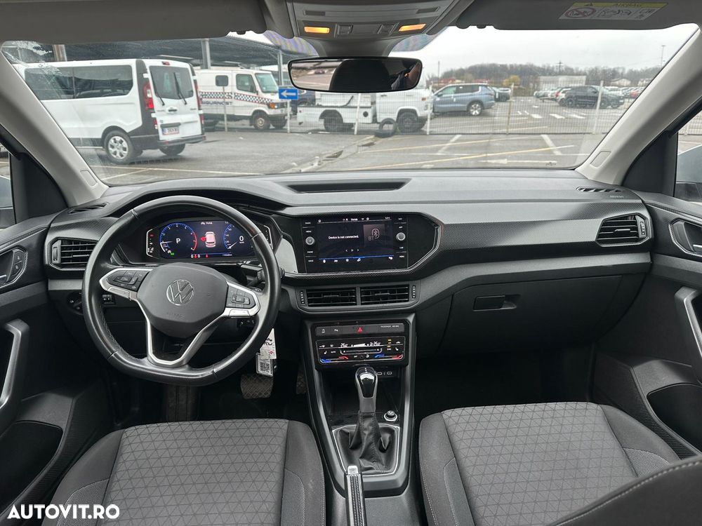 Volkswagen T-Cross - 8
