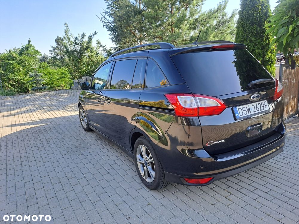 Ford Grand C-MAX - 4