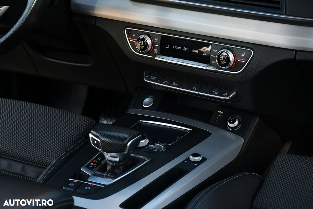 Audi Q5 50 TFSI e quattro S tronic sport - 16