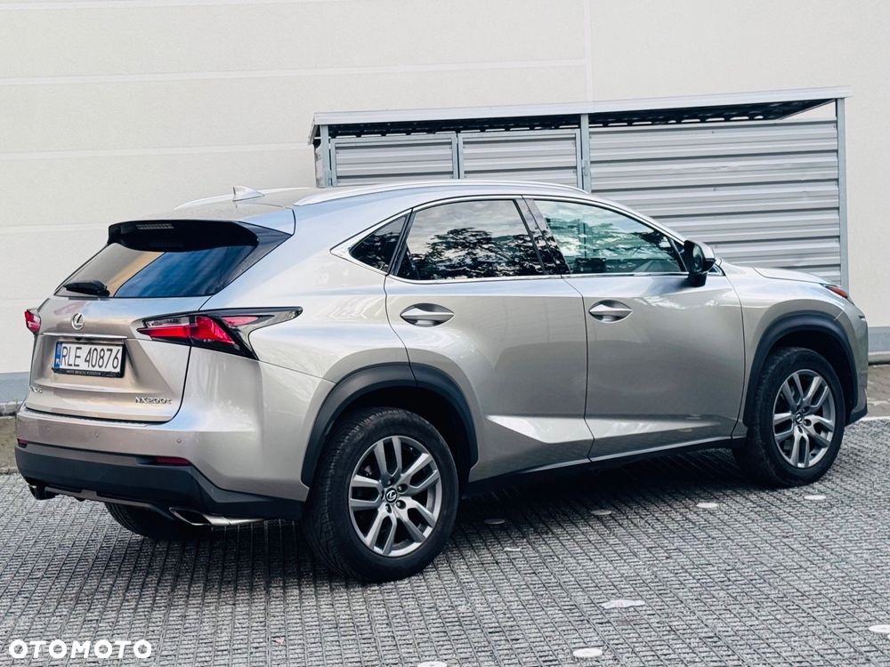 Lexus NX 200t Elite AWD - 14