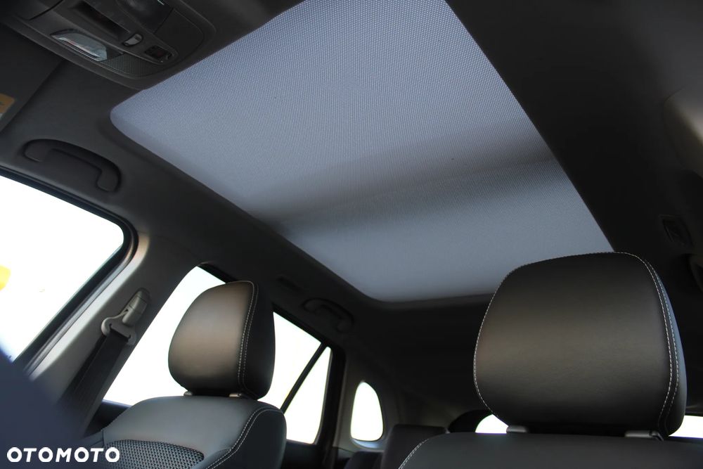 Suzuki SX4 S-Cross 1.4 SHVS Premium 4WD - 11