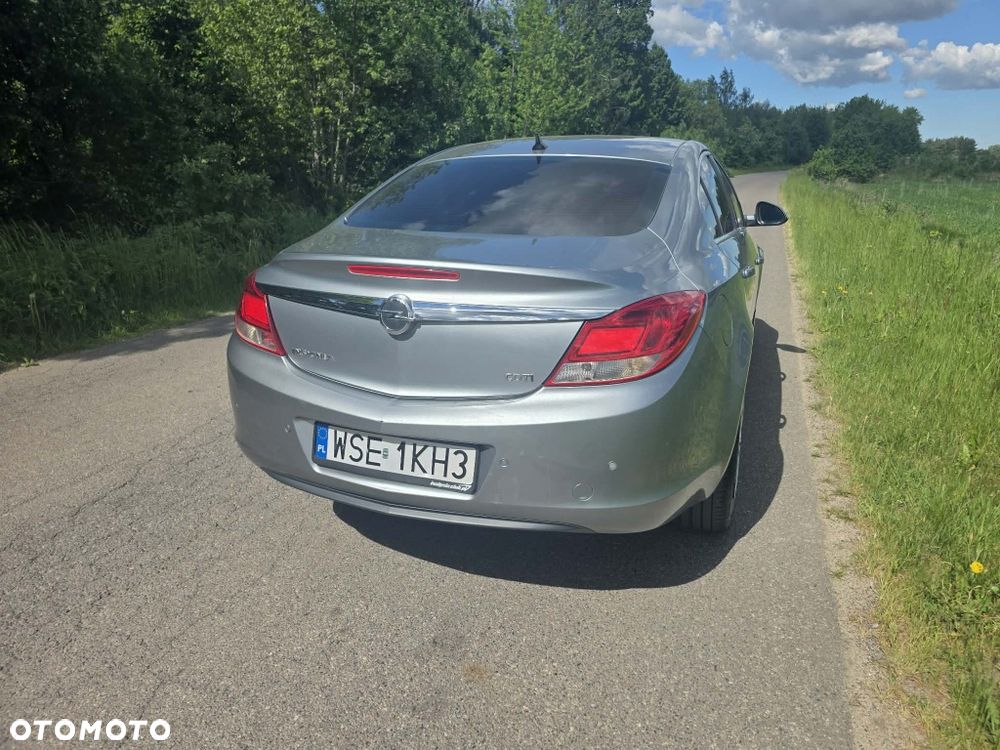 Opel Insignia - 8