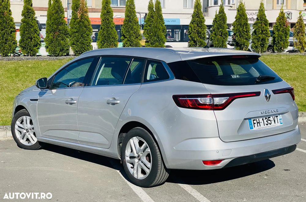 Renault Megane BLUE dCi 115 LIMITED - 4