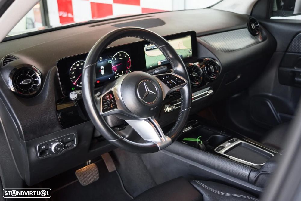 Mercedes-Benz GLA 180 d Style - 23