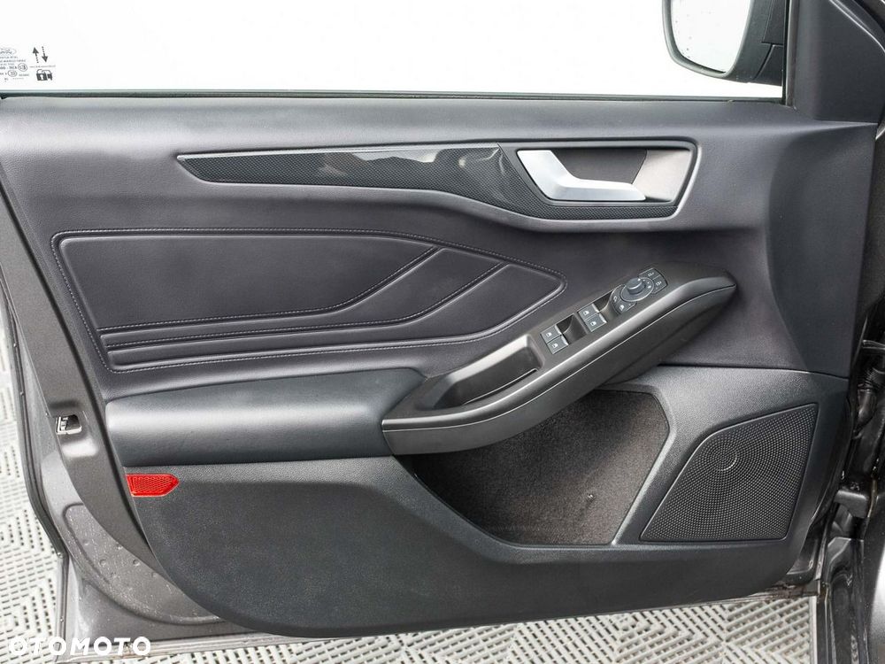 Ford Focus 2.3 EcoBoost ST X - 10