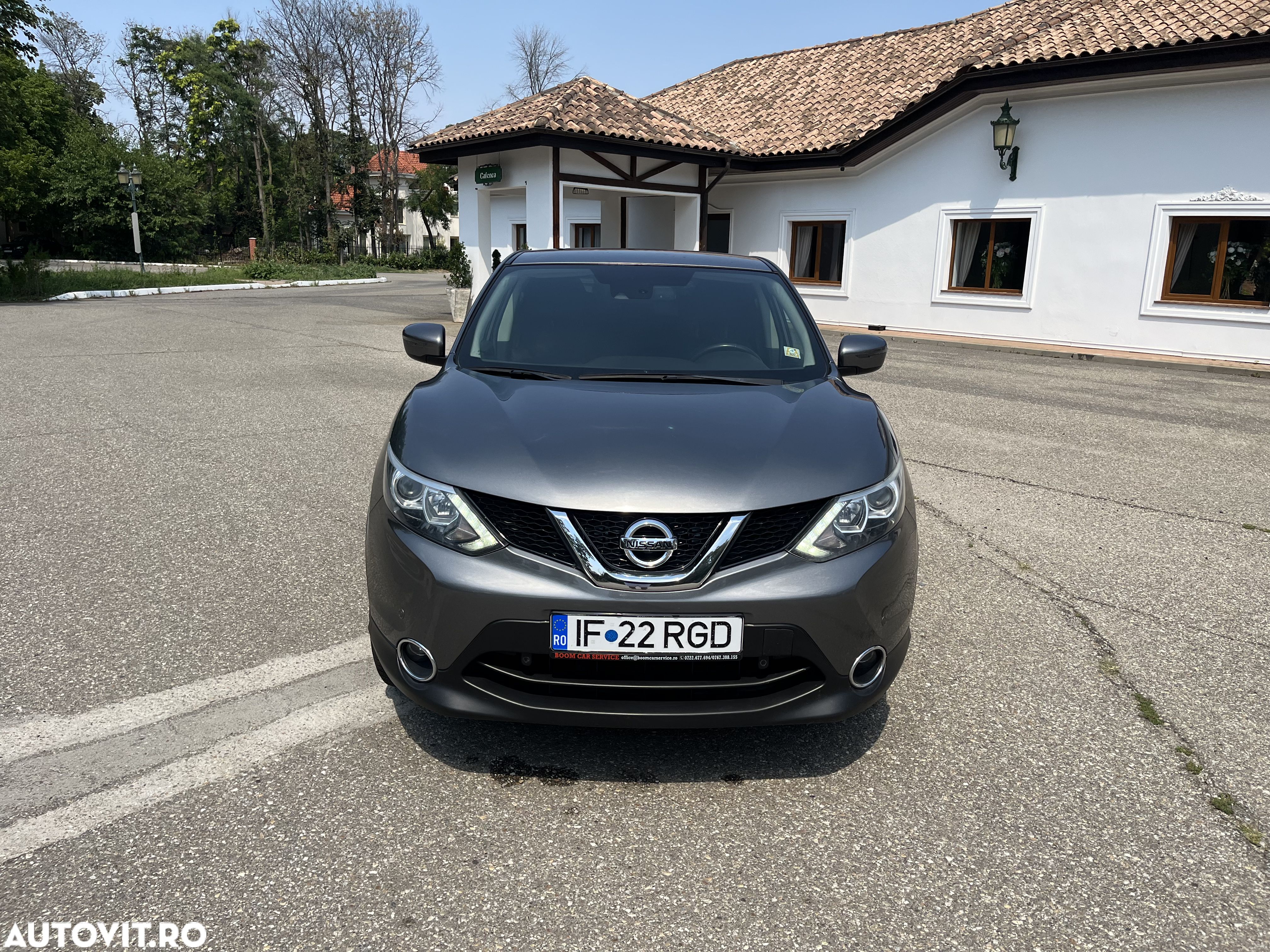 Nissan Qashqai - 1